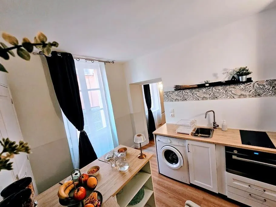 Appartement Oasis Parfumee 4 Couchages Au Coeur De Grasse Wifi