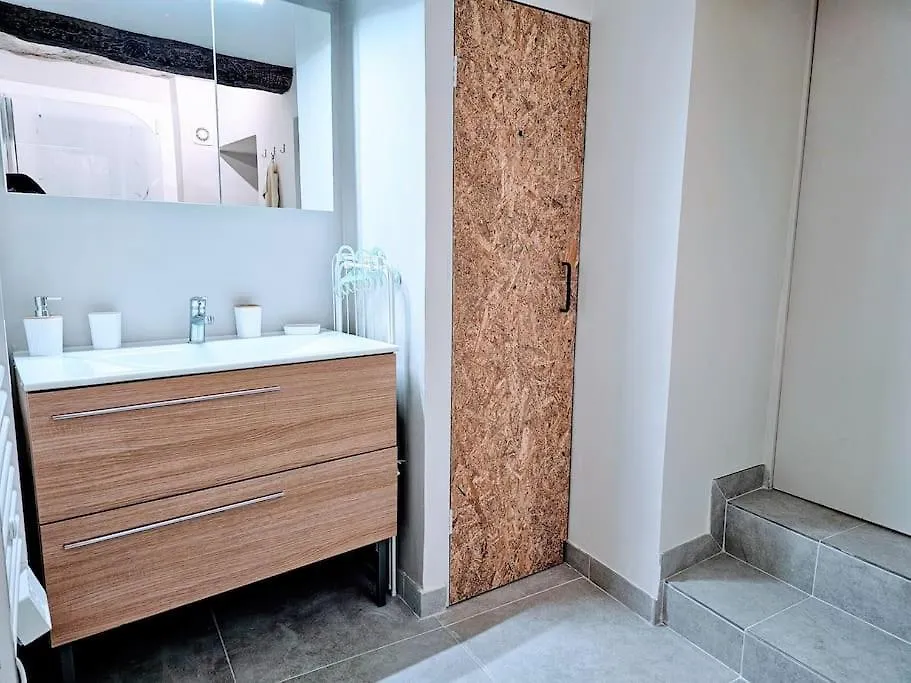 Appartement Oasis Parfumee 4 Couchages Au Coeur De Grasse Wifi