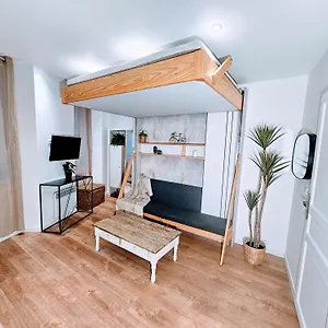 Appartement Nid Parfume Au Coeur De, Grasse